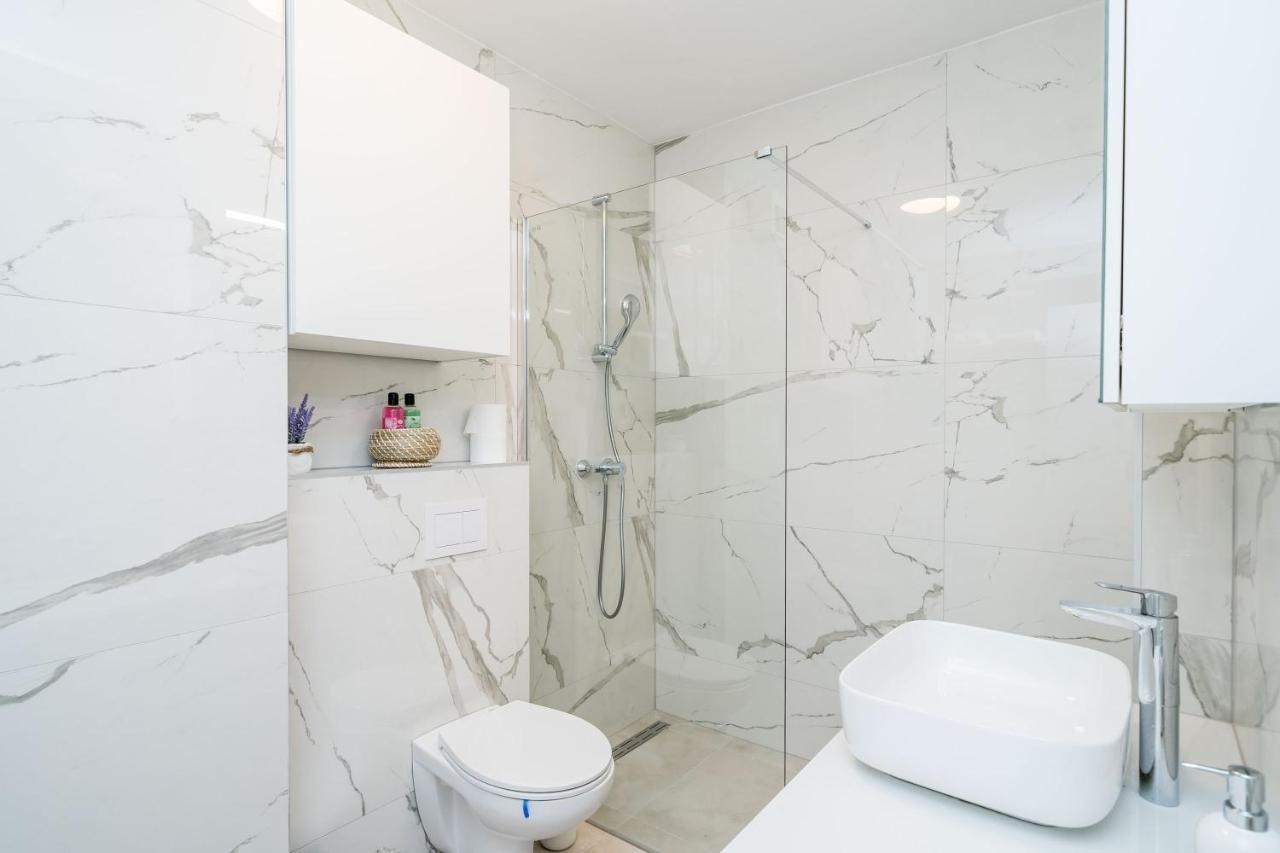 Apartman Nava - New And Spacious Gem - Free Parking *