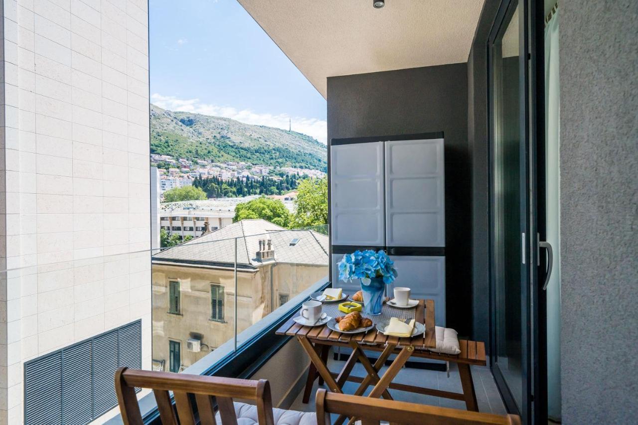 Nava - New And Spacious Gem - Free Parking Apartman